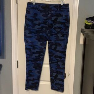 New York and Company Zip Front Whitney Blue Camo Print Ankle Pants